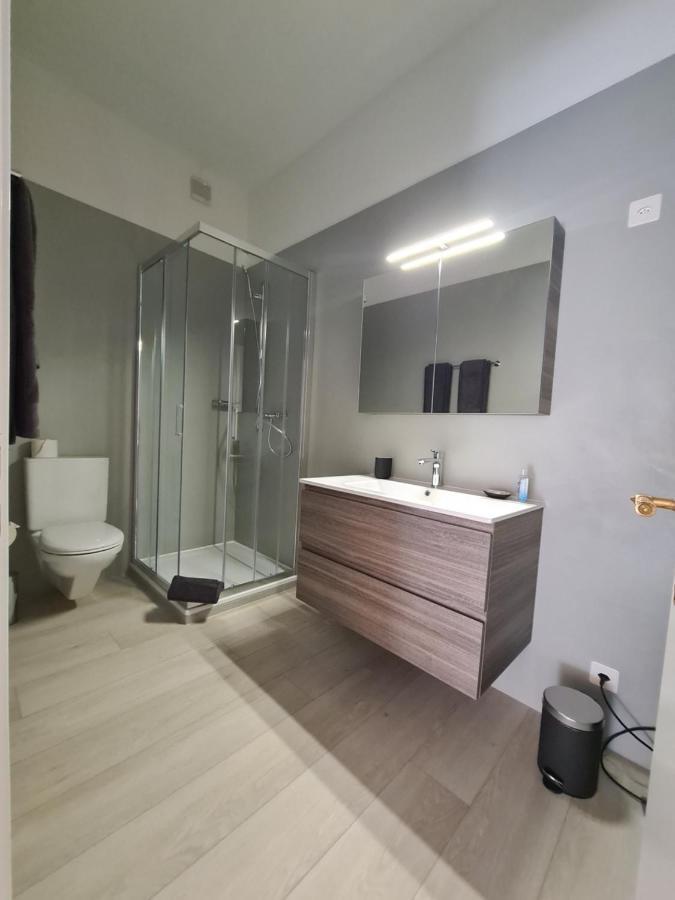 Osteria La Riva Hotell Minusio Exteriör bild
